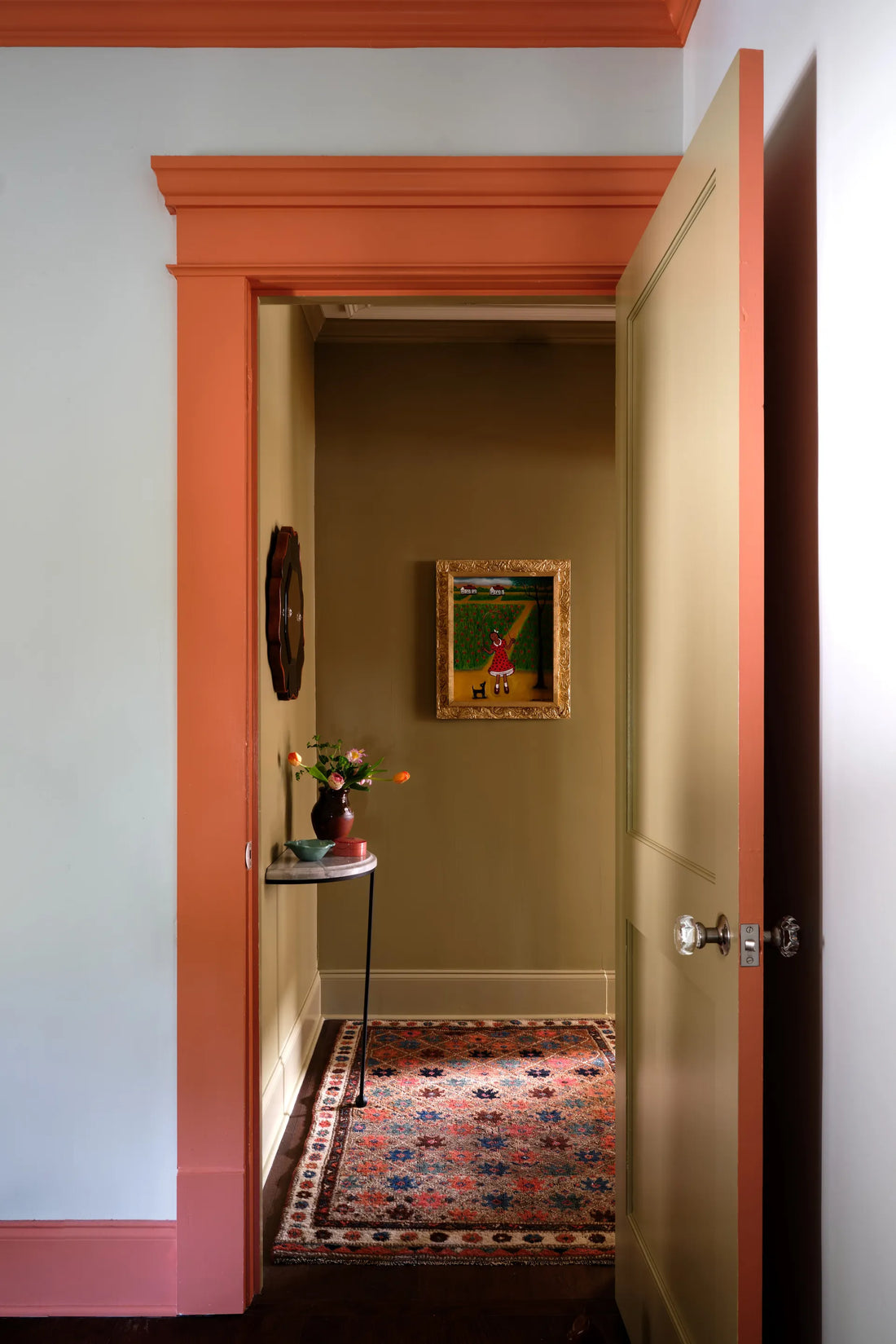 Why Everyone’s Suddenly Obsessed with Imperfect Decor