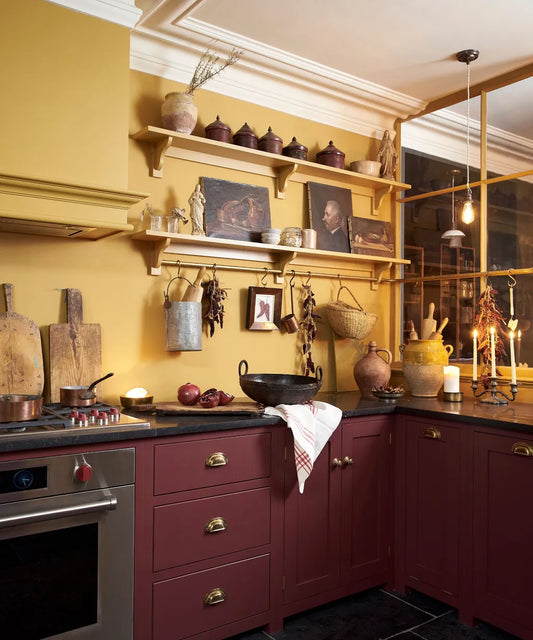 How to Pair Vintage Ceramics with Contemporary Finishes