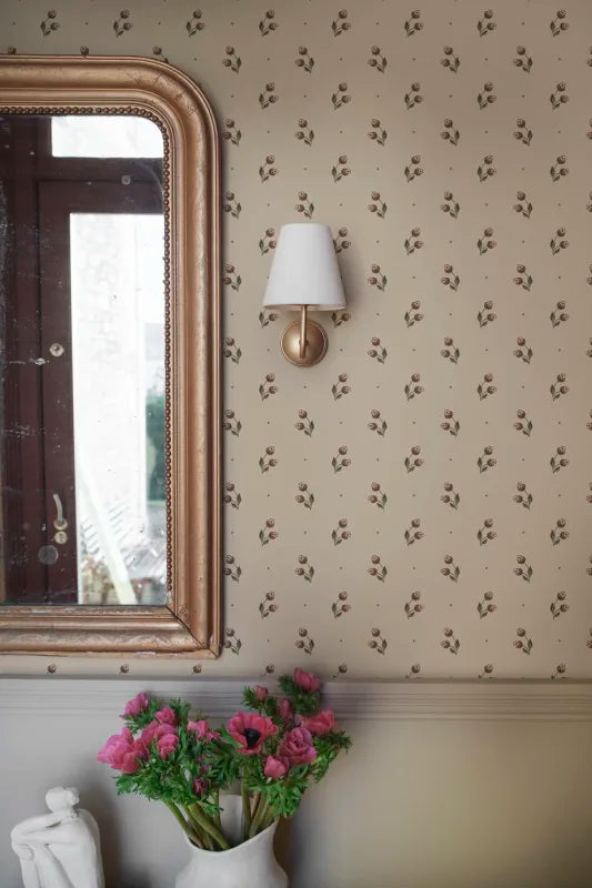 Siv Wallpaper in Burgundy