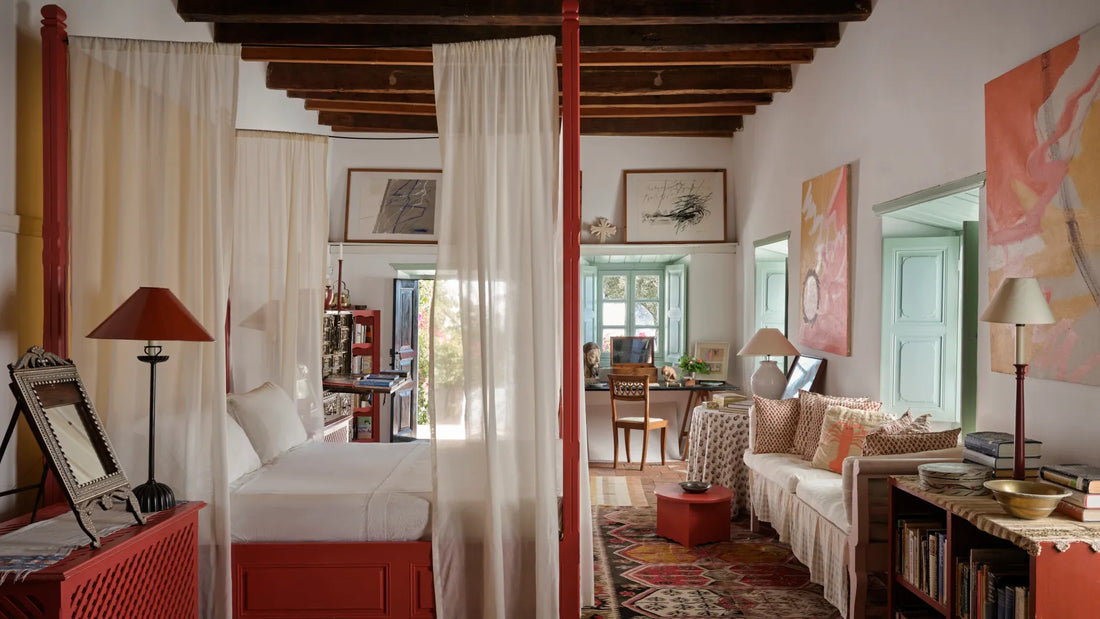 What is Cluttercore?