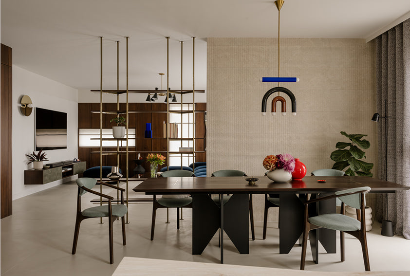 How to Hide Damaged Walls