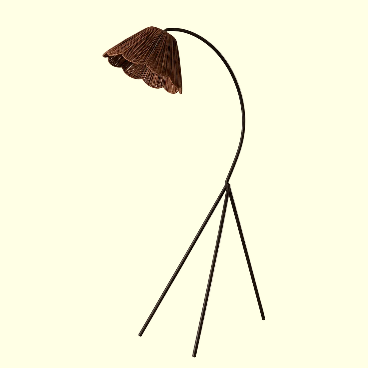 Scalloped Woven Shade Floor Lamp